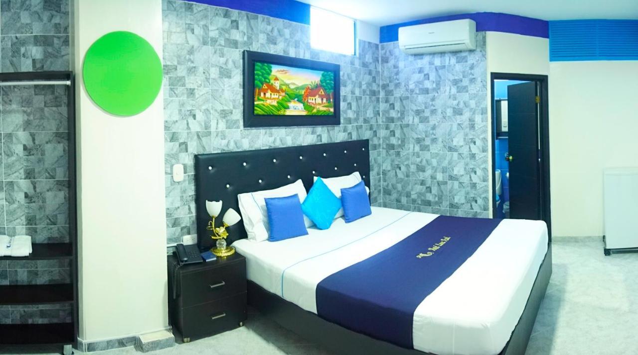 Hotel Luna Azul فلورنسيا المظهر الخارجي الصورة
